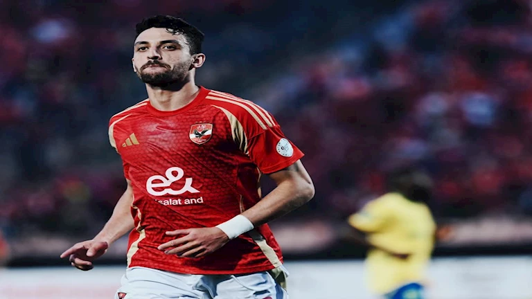 الأهلي يجدد عقد طاهر محمد طاهر 3 سنوات -صدى الخبر