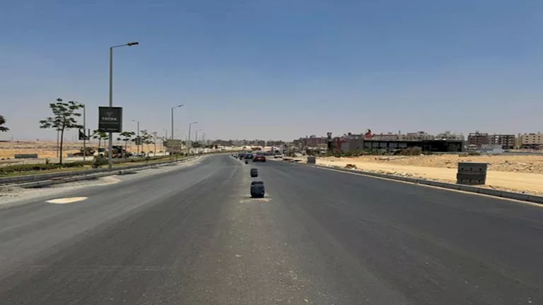 تحويلات مرورية لمدة 10 أيام بسبب أعمال إصلاح هبوط أرضى بمحور التسعين -صدى الخبر