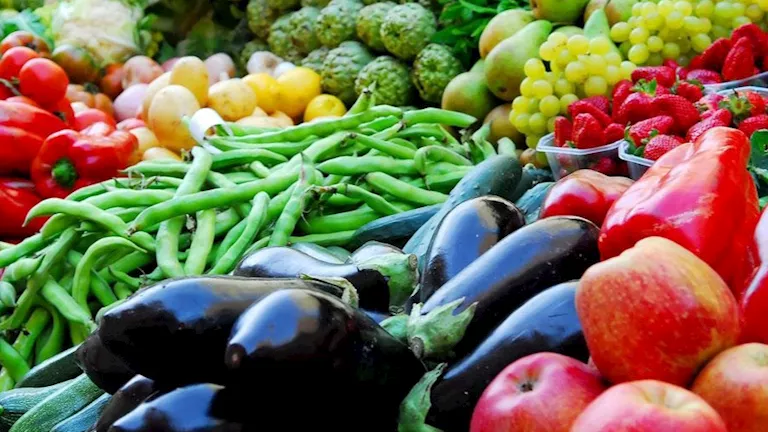 أسعار الخضروات والفاكهة في سوق العبور اليوم 19-7-2026 -صدى الخبر