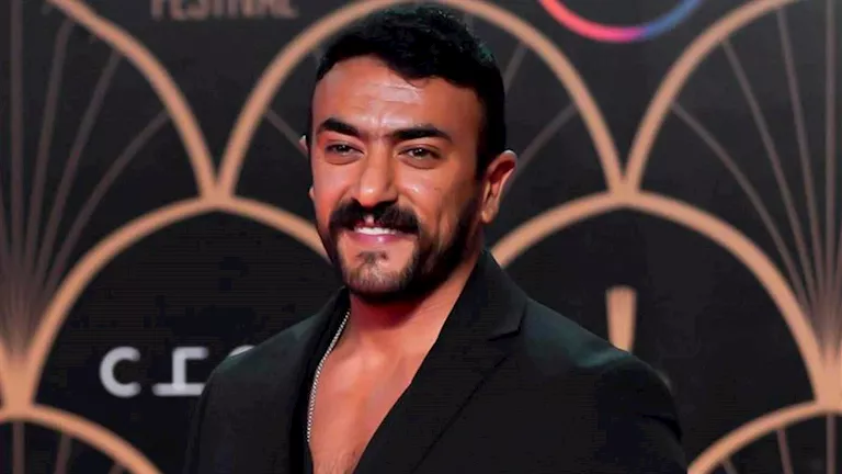 أول رد من الفتاة الغامضة بعد مقابلتها أحمد العوضي في السينما -صدى الخبر