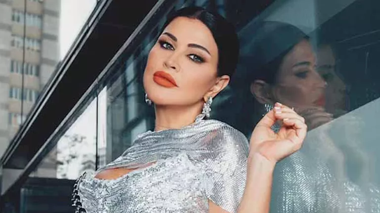 بصيحة الهاف ستومك.. جومانا مراد بفستان أسود جريء -صدى الخبر