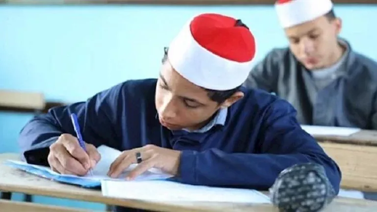 بدء امتحانات الدور الثاني لصفوف النقل بالمعاهد الأزهرية -صدى الخبر