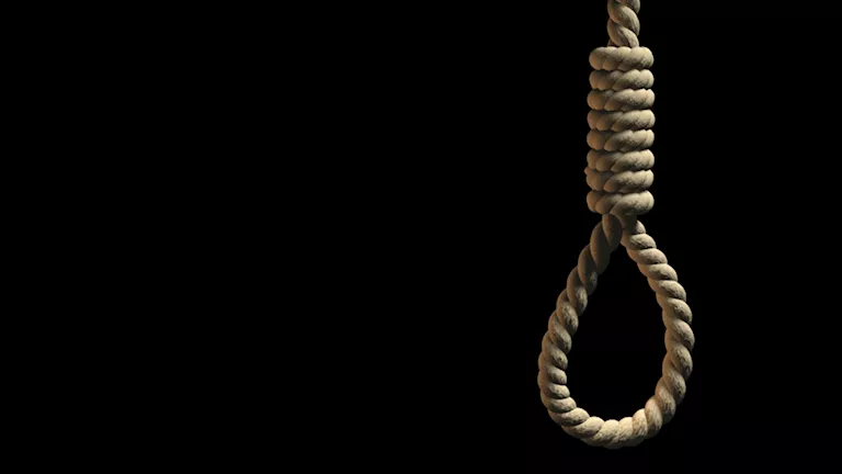 شاب ينهي حياته شنقًا داخل منزله في الفيوم -صدى الخبر