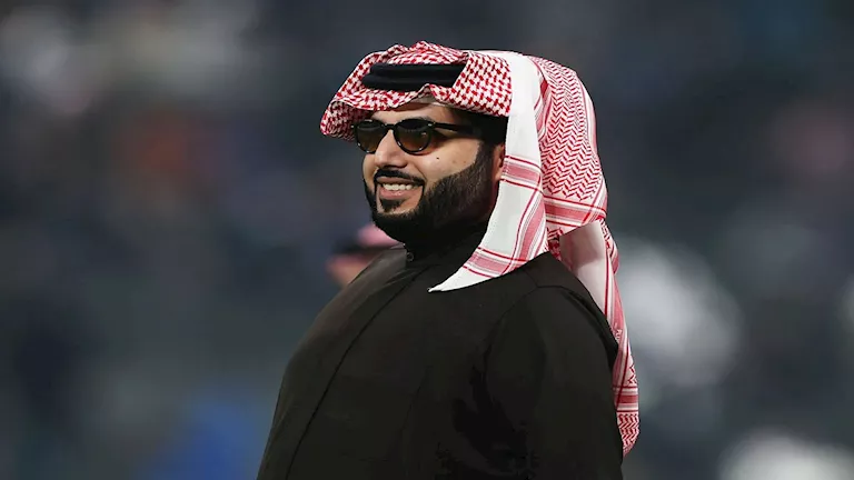 تركي آل الشيخ يروج للنزال المنتظر بين تايسون فيوري وأنتوني جوشوا -صدى الخبر
