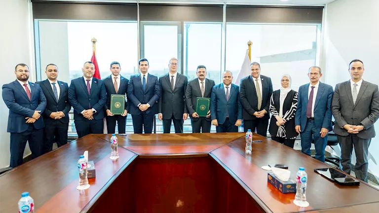 مصر توقع مذكرة لتطوير مشروع متكامل للفوسفات بـ930 مليون دولار -صدى الخبر