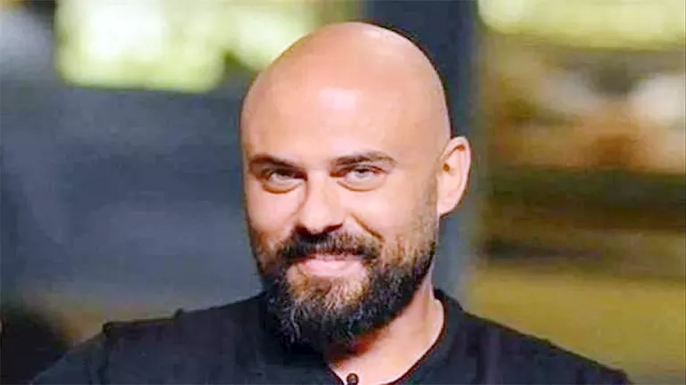 “مبروك يا هضبة”.. أحمد صلاح حسني يهنئ عمرو دياب على ألبومه الجديد -صدى الخبر