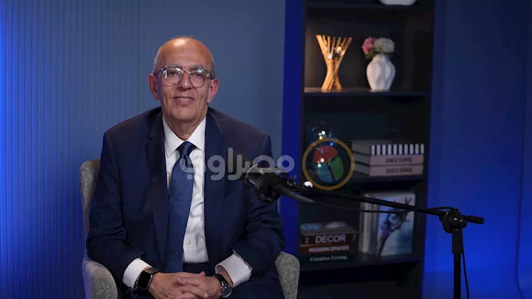 حاتم الجبلي يروي كواليس مرافقته لمبارك في رحلة علاجه بألمانيا -صدى الخبر