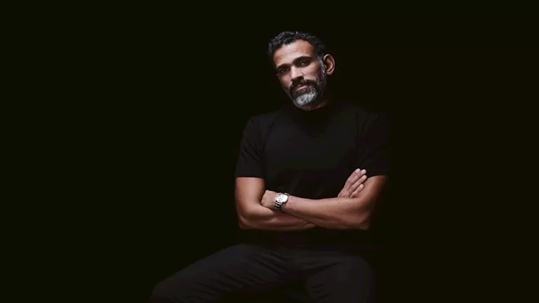 إيهاب عبدالواحد ينشر فيديو عبر “إنستجرام” يجمعه بـ مصطفى حدوتة -صدى الخبر