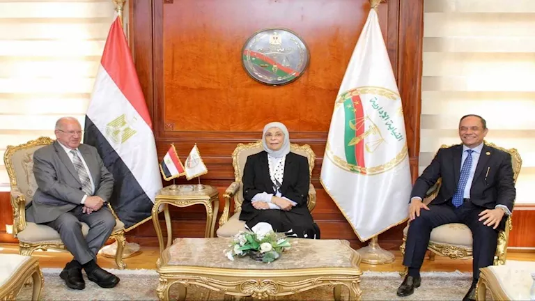 وفدان من الإسكندرية يهنئان المستشارة هدى بتوليها رئاسة النيابة الإداري -صدى الخبر