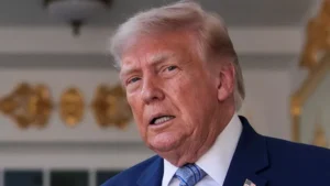 ترامب يعلّق على تزويد الصين لإيران بالصواريخ في الحرب -صدى الخبر