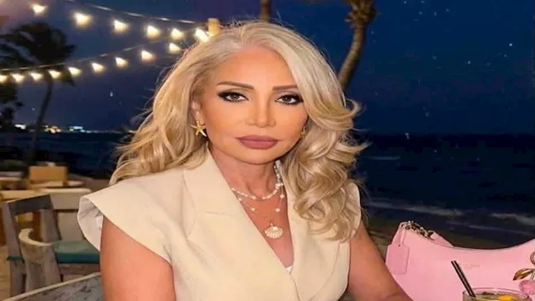 سوسن بدر تتألق بإطلالة كاجوال والجمهور: “يا رب لما أكبر أبقى زيك” -صدى الخبر