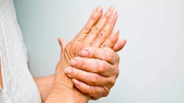 تعرف على مخاطر اعتلال الأعصاب بسبب الكحول -صدى الخبر