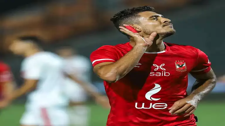 محمد شريف يتمسك بعقده كاملا للرحيل عن الأهلي -صدى الخبر