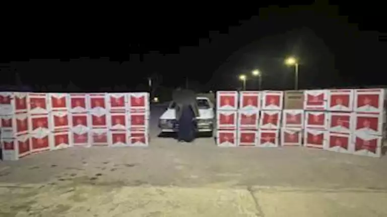 ضبط تشكيل عصابي أخفى نصف مليون عبوة سجائر داخل مخزن بالقاهرة -صدى الخبر