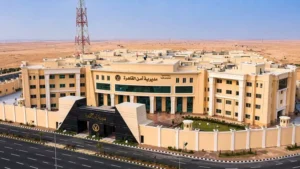 ظن أنه وراء نقله.. فراش ينهي حياة مدير مدرسة طعنا بالقاهرة -صدى الخبر