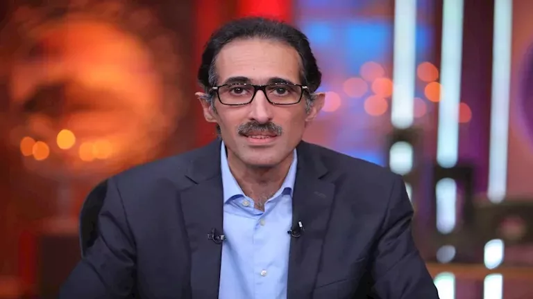مجدي الجلاد: تحسين أوضاع المعلم هو الطريق إلى تعليم ينافس عالميًا -صدى الخبر