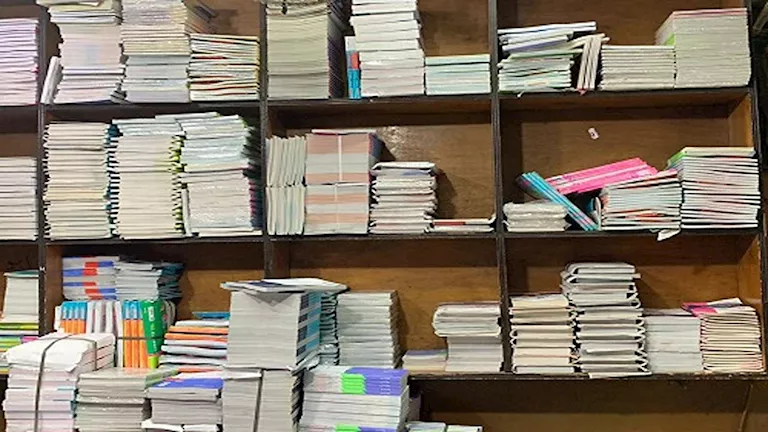 أسعار الكتب الخارجية للصف الثاني الإعدادي 2026 -صدى الخبر