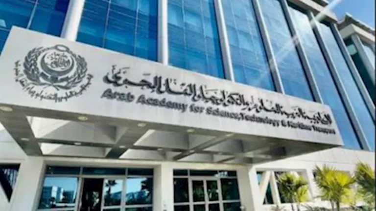 برامج دراسات عليا لتأهيل كوادر الطيران المدني بالأكاديمية العربية -صدى الخبر