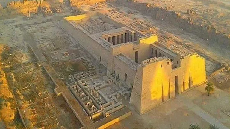 من أين جاءت تسمية “مدينة هابو”؟.. رحلة داخل أحد أجمل معابد الأقصر (صور -صدى الخبر