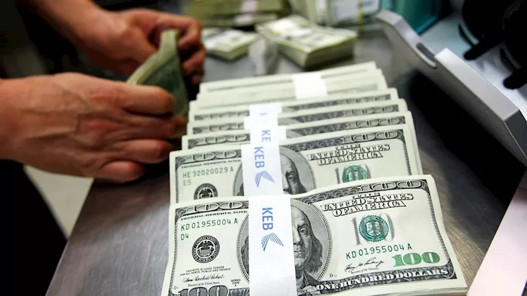 إغلاق نحو 300 حساب مصرفي مرتبط بترامب وعائلته يدعو غسيل أموال -صدى الخبر