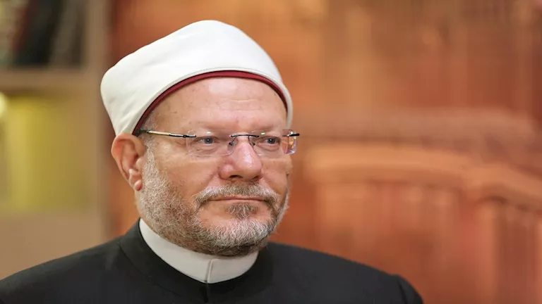 هل تجوز الصلاة عند حدوث الزلازل؟.. المفتي السابق يوضح -صدى الخبر
