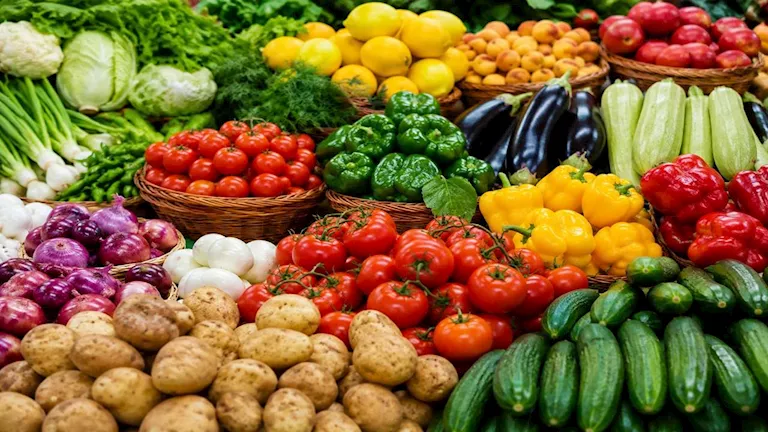 أسعار الخضروات والفاكهة في سوق العبور اليوم الاثنين 3-8-2026 -صدى الخبر