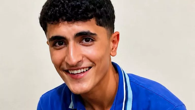 والد الأول على الثانوية العامة يروى تفاصيل لقاء وزير التعليم -صدى الخبر