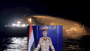 الحوثيون يعلنون استهداف سفينة نفط سعودية في خليج عدن -صدى الخبر