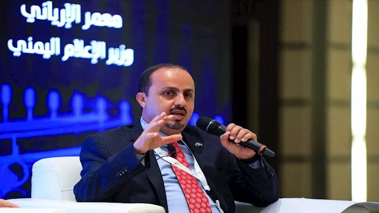 مواطن ينهار بسبب الجوع في مناطق سيطرة الحوثيين -صدى الخبر