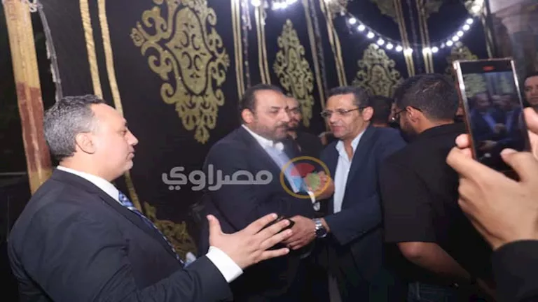 نقيب الصحفيين ورؤساء الهيئات الإعلامية يحضرون عزاء والدة “شبانة” بمسجد -صدى الخبر