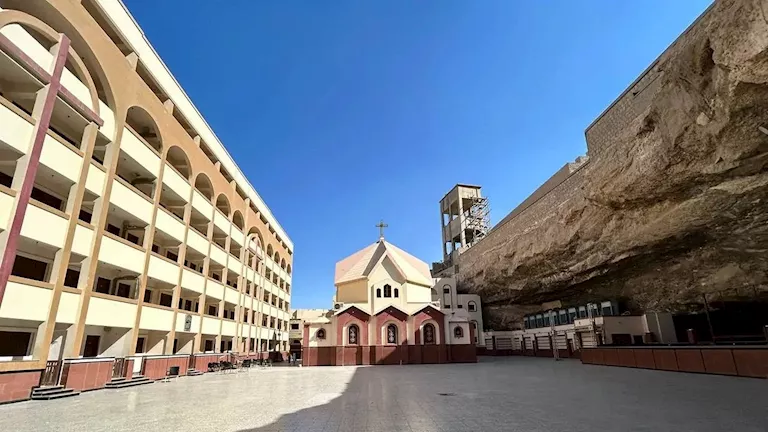 بأسعار زمان.. دير درنكة يفاجئ الزائرين بقائمة وجبات تبدأ من جنيه واحد -صدى الخبر