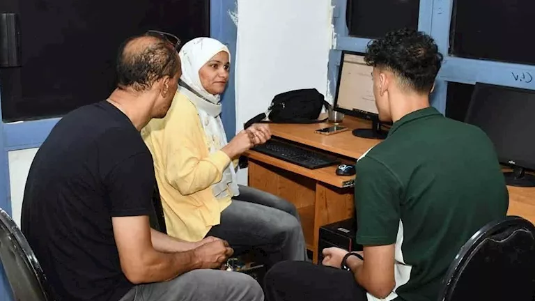 طلاب الثانوية يسجلون الرغبات بجامعة عين شمس -صدى الخبر