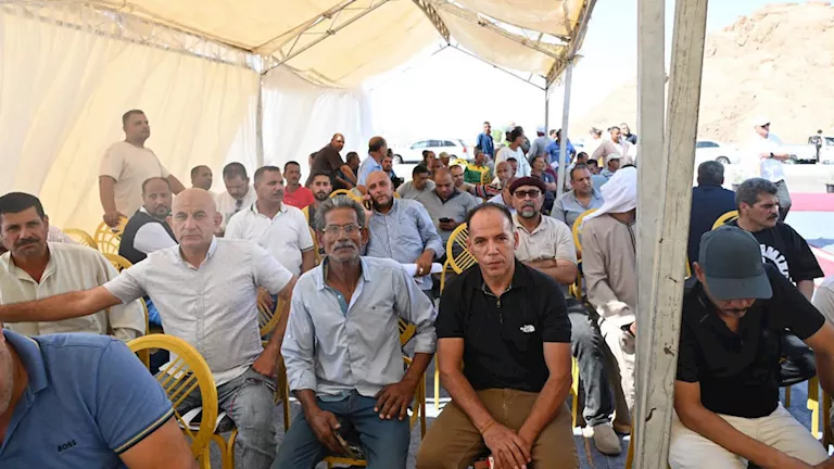 تسليم المرحلة الأولى من المخازن والهناجر بشرم الشيخ -صدى الخبر