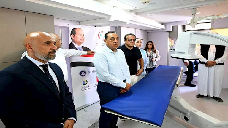 رئيس الوزراء: دراسة تعميم وحدات القسطرة المتنقلة بجميع المحافظات -صدى الخبر