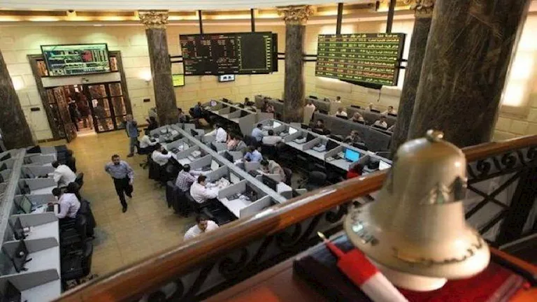المؤشر الرئيسي للبورصة يرتفع وحيدا مع بداية تعاملات جلسة 15-10-2026 المؤشر الرئيسي للبورصة يرتفع وحيدا مع بداية تعاملات جلسة 15-10-2026
