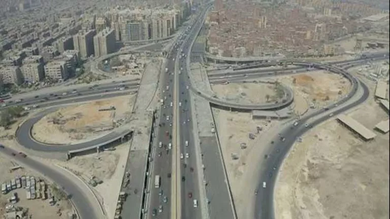 مدبولي يقرر نزع أراضٍ لتطوير الطريق الدائري مدبولي يقرر نزع أراضٍ لتطوير الطريق الدائري
