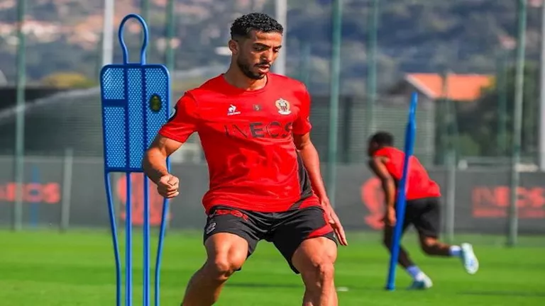 محمد عبد المنعم يقود تشكيل نيس لمواجهة ليون بالدوري الفرنسي -صدى الخبر محمد عبد المنعم يقود تشكيل نيس لمواجهة ليون بالدوري الفرنسي -صدى الخبر