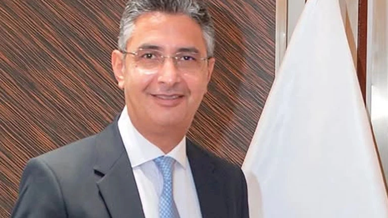 وزير التموين: تنقية البطاقات مستمرة دون المساس بالأسر الأولى بالرعاية وزير التموين: تنقية البطاقات مستمرة دون المساس بالأسر الأولى بالرعاية