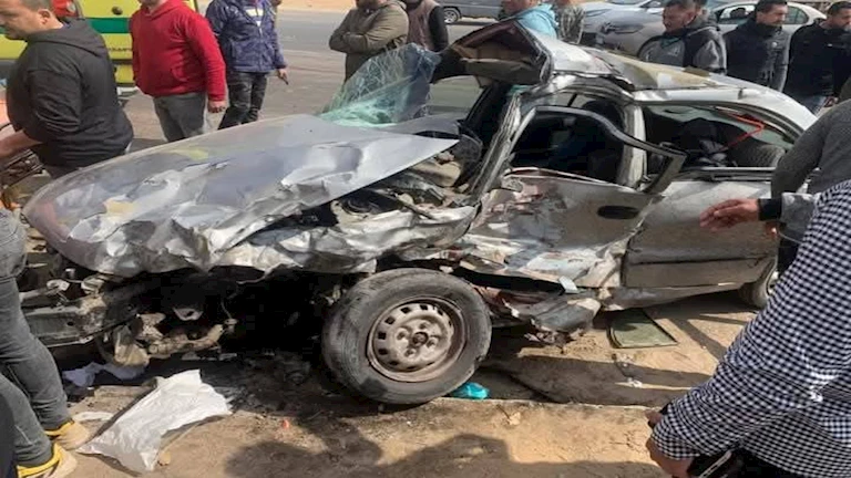 إصابة 9 أشخاص في حادث تصادم على صحراوي المنيا إصابة 9 أشخاص في حادث تصادم على صحراوي المنيا