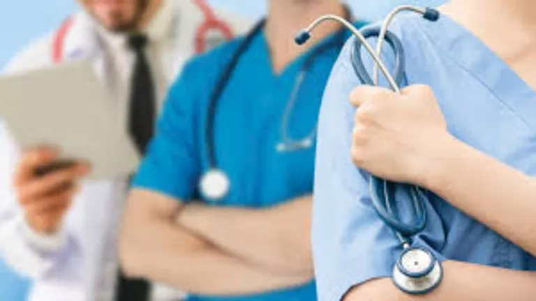 الصحة توضح ضوابط تعديل تكليف خريجي التمريض 2026 لأسباب صحية الصحة توضح ضوابط تعديل تكليف خريجي التمريض 2026 لأسباب صحية