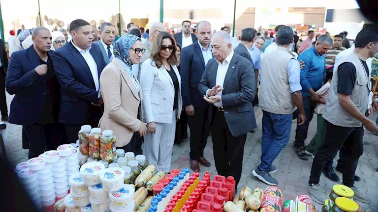 تحركات وزارية لمتابعة تخفيض أسعار السلع بالداخلة -صدى الخبر تحركات وزارية لمتابعة تخفيض أسعار السلع بالداخلة -صدى الخبر