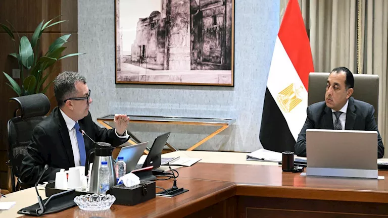 رئيس الوزراء يتابع جهود تحسين مناخ الاستثمار ودعم القطاع الخاص رئيس الوزراء يتابع جهود تحسين مناخ الاستثمار ودعم القطاع الخاص