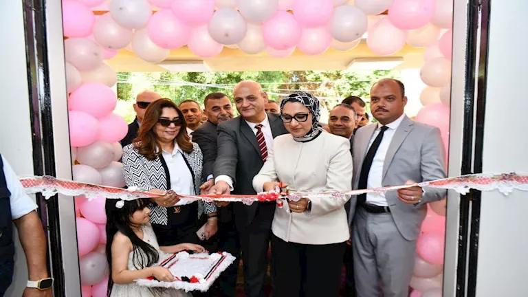 وزيرة التنمية المحلية تفتتح المركز التكنولوجي بالوادي الجديد بعد تطوير وزيرة التنمية المحلية تفتتح المركز التكنولوجي بالوادي الجديد بعد تطوير