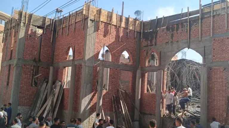 انهيار سقف مسجد التقوى بالفيوم.. والنيابة تتحرك لكشف الأسباب -صدى الخبر انهيار سقف مسجد التقوى بالفيوم.. والنيابة تتحرك لكشف الأسباب -صدى الخبر