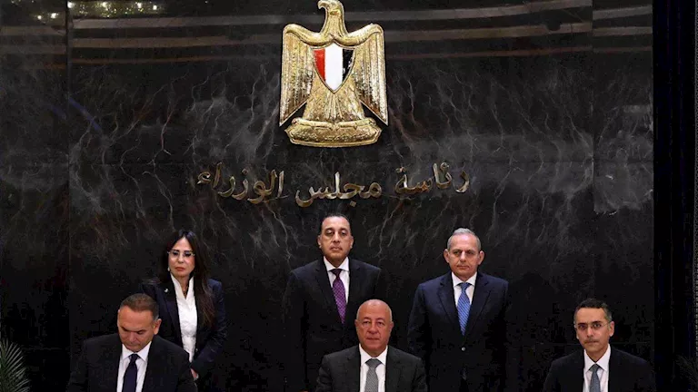 بنك مصر يمول فاوندرز بـ10 مليارات جنيه.. وخطة لتوفير وحدات لمتوسطي الد بنك مصر يمول فاوندرز بـ10 مليارات جنيه.. وخطة لتوفير وحدات لمتوسطي الد
