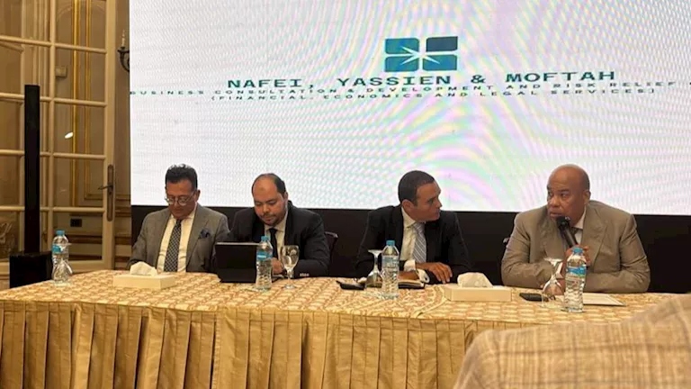 أيمن العشري: اجتماع مرتقب مع المسؤولين لبحث تداعيات رسوم البيليت -صدى الخبر أيمن العشري: اجتماع مرتقب مع المسؤولين لبحث تداعيات رسوم البيليت -صدى الخبر
