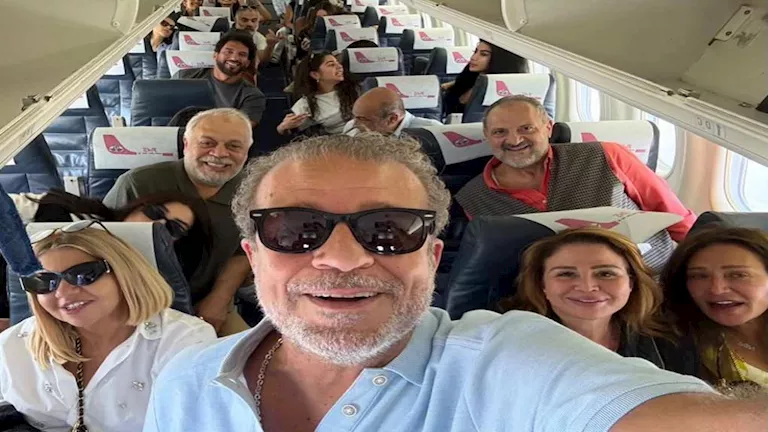 شريف منير مع نجوم الفن في طريقهم إلى مهرجان الجونة ـ صور -صدى الخبر شريف منير مع نجوم الفن في طريقهم إلى مهرجان الجونة ـ صور -صدى الخبر