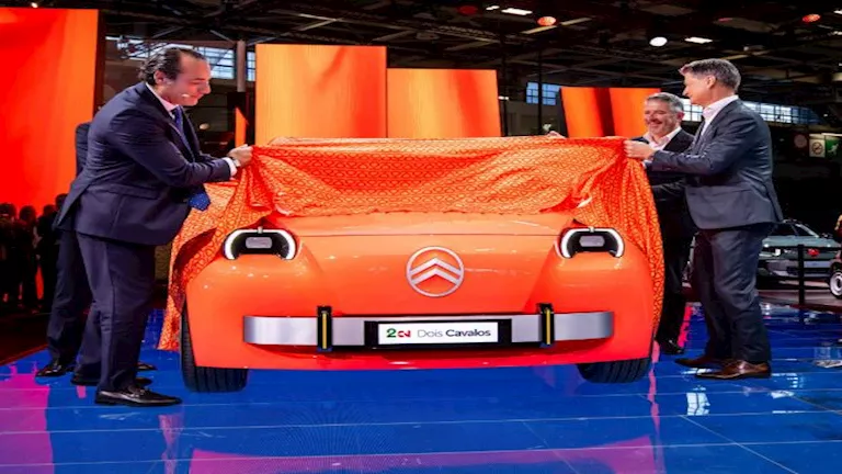 سيتروين تعيد إحياء 2CV الكلاسيكية بنسخة كهربائية جديدة.. اعرف التفاصيل -صدى الخبر سيتروين تعيد إحياء 2CV الكلاسيكية بنسخة كهربائية جديدة.. اعرف التفاصيل -صدى الخبر
