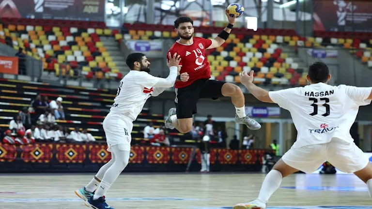 الأهلي يهزم الزمالك ويتوج بطلًا لأفريقيا لكرة اليد -صدى الخبر الأهلي يهزم الزمالك ويتوج بطلًا لأفريقيا لكرة اليد -صدى الخبر