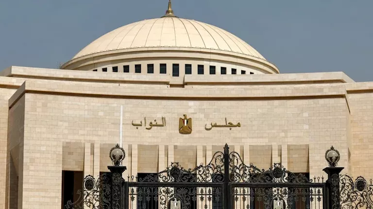 برلماني: تأكيد الرئيس السيسي عدم المساس بالدستور يرسخ تداول السلطة برلماني: تأكيد الرئيس السيسي عدم المساس بالدستور يرسخ تداول السلطة